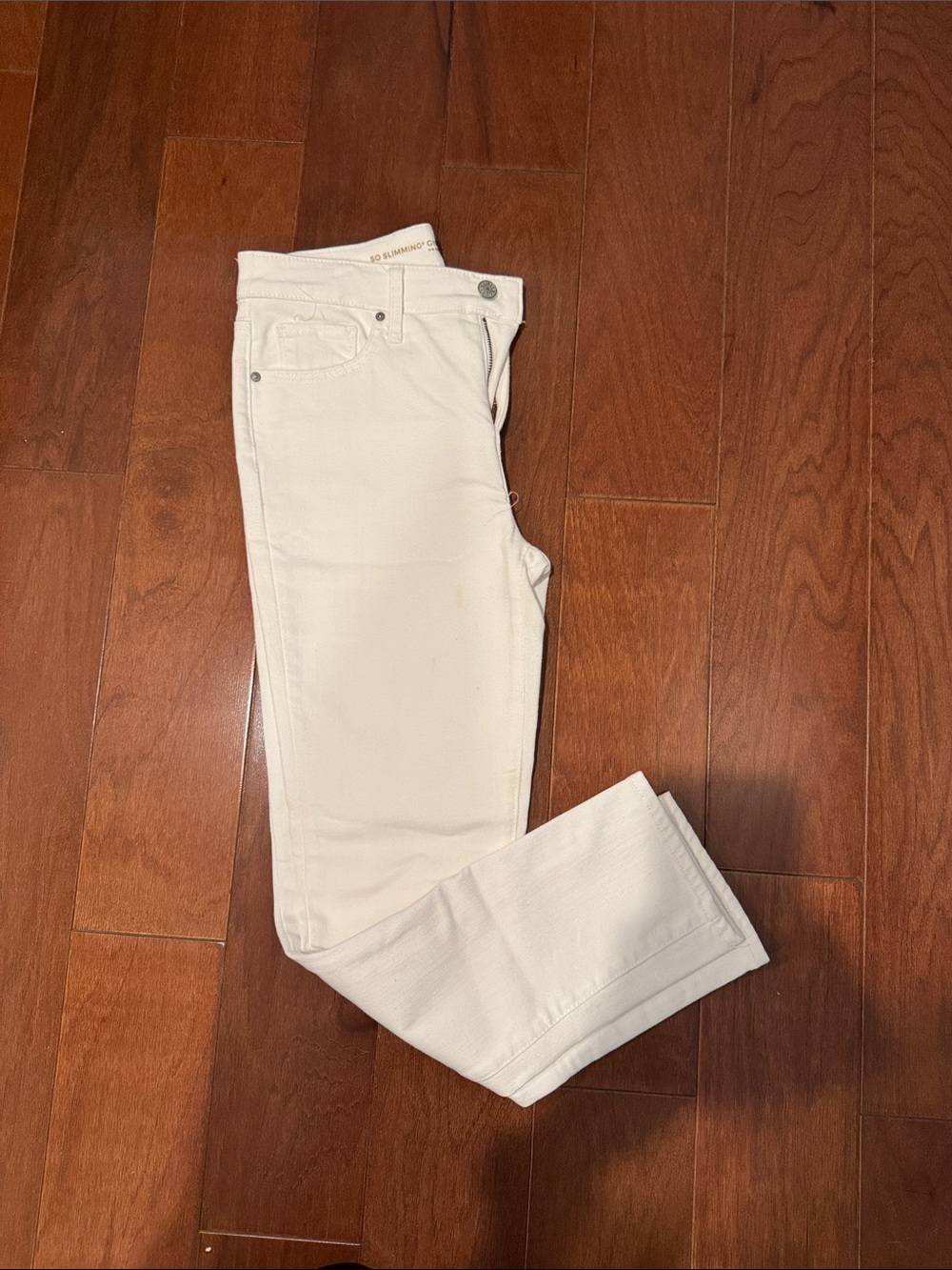 Chico's women’s Slim leg ankle White Jeans size US 2r and chicos 00R